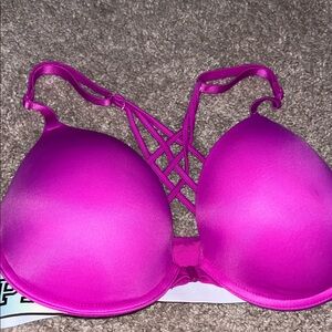 Victoria's Secret Fuchsia Strappy Bra
